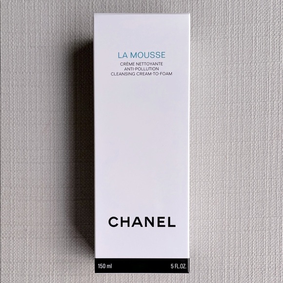 CHANEL LA MOUSSE Camellia Cleansing Cream-to-Foam